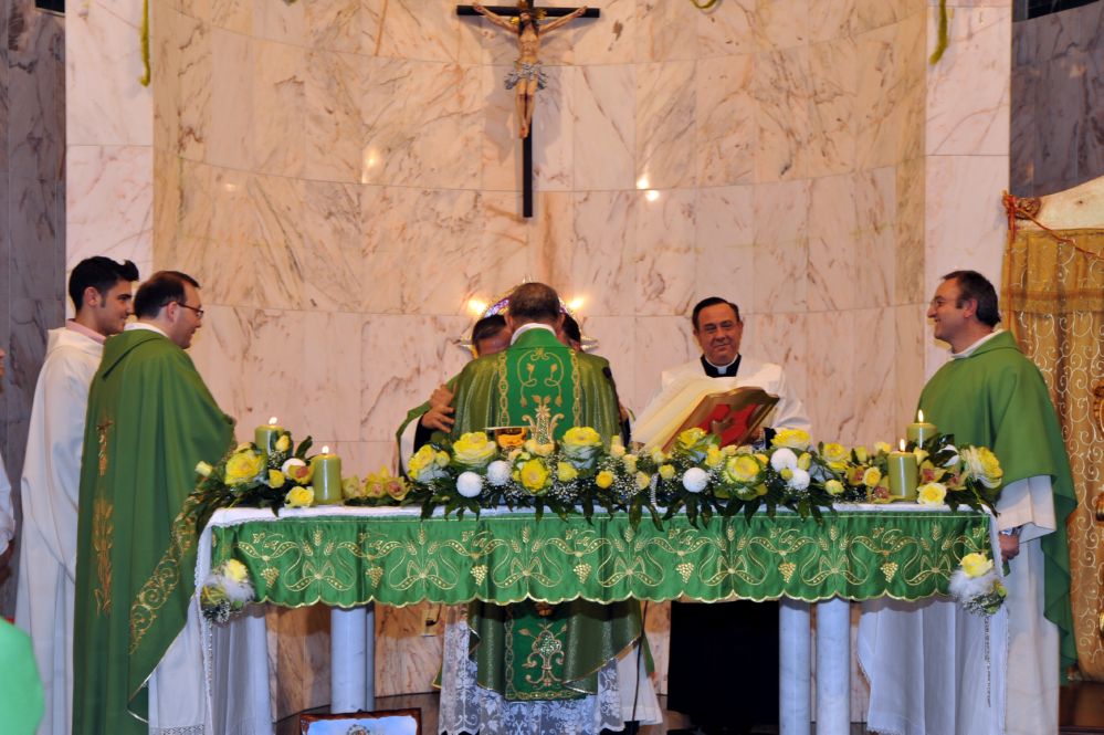 possesso-canonico-don-doriano-12-11-2011 (79)